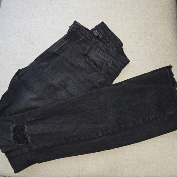 Sz 29 ripped skinny jean - Picture 1 of 1